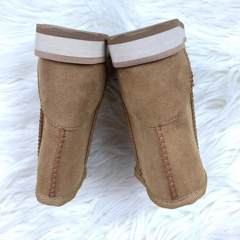 Cozy Faux Shearling Winter Boot Unisex Baby Size 7 New With Tags